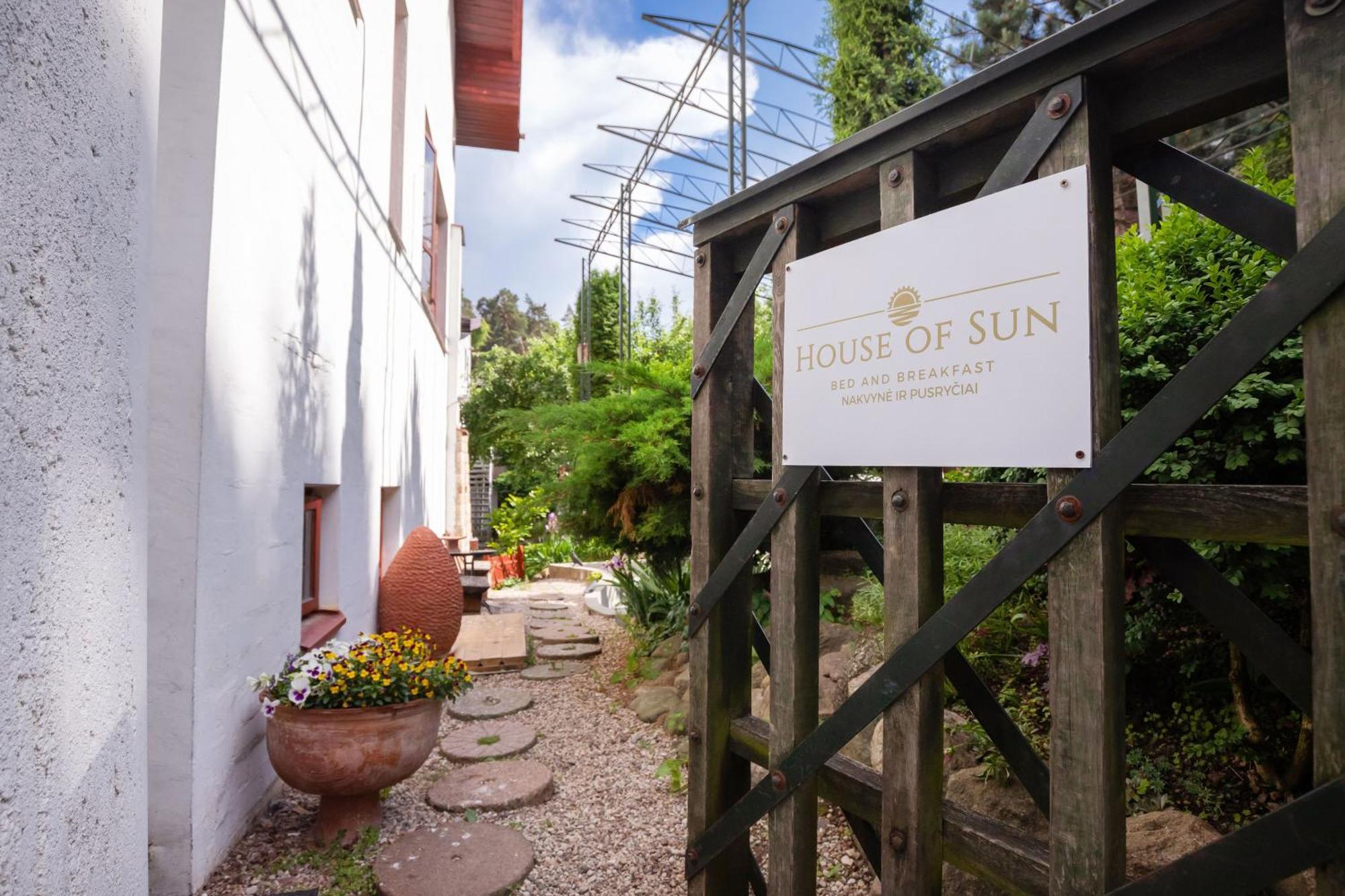 House Of Sun Panzió VNO Kültér fotó